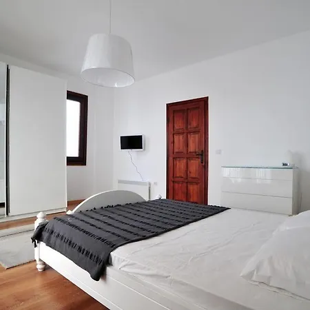 Pudraa Hotel 5*