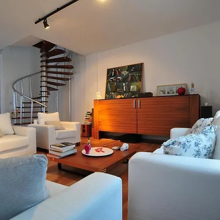 Hotel Pudraa 5*