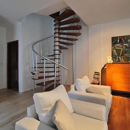Pudraa Szálloda 5*