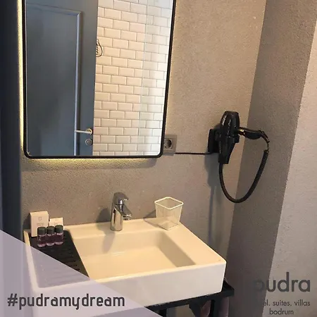 Pudraa